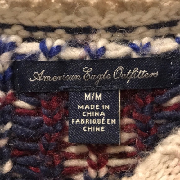 Patterned American Eagle Sweater (M) - Picture 5 of 5